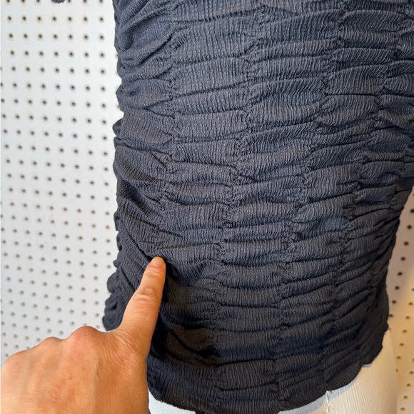 By Anthropologie | Ruched Baby Tee in Black Sz. S - Picture 10 of 10